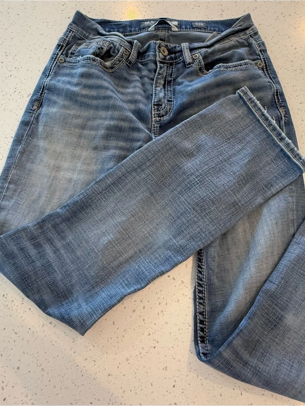 32R BKE Buckle Alec Straight Leg Jeans Men’s Blue Medium Wash Denim Pants Casual